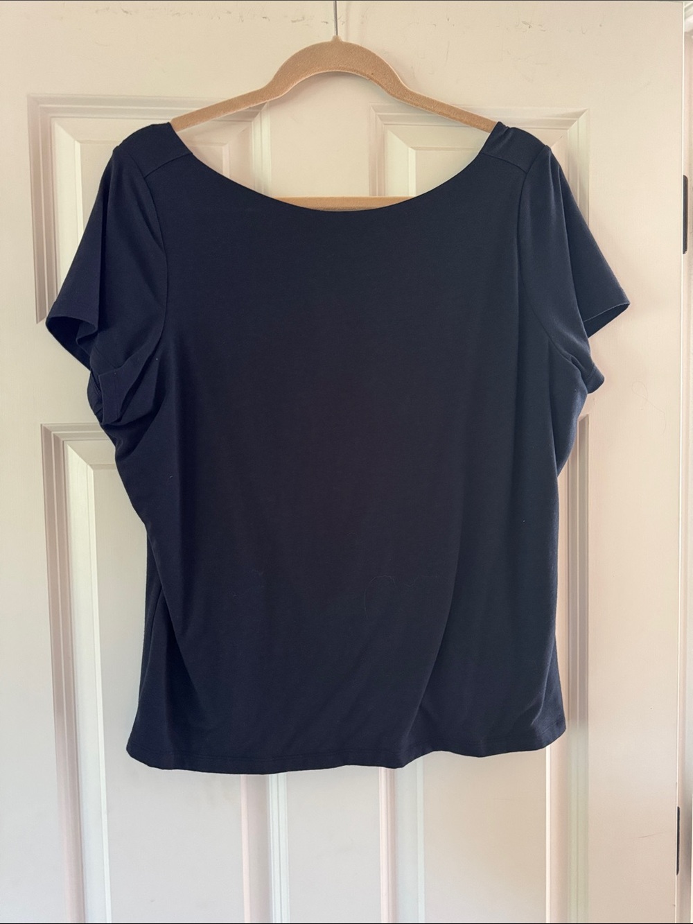 Banana Republic Black Short Sleeve Scoop Neck Top